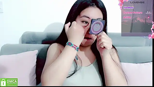 Snapshot of mariana_katto chatting on 05.15.26 mariana katto online show from 05.15.26