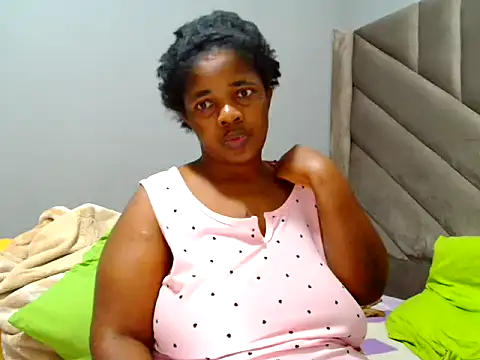 Hips2seyy86 online show from 12.15.25