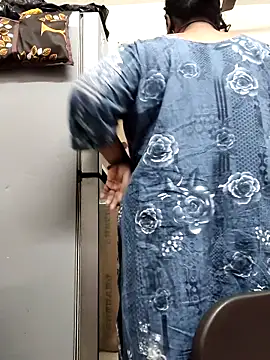 zeepe19 online show from 12.21.25