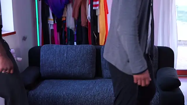 MacTroy online show from 02.22.25