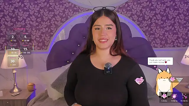 Snapshot of Miamontoya chatting on 09.30.25 Miamontoya online show from 09.30.25