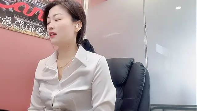 QianF-666 online show from 11.04.25