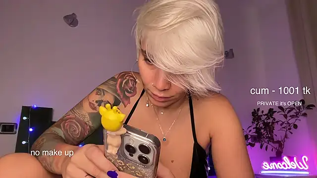 daddyspixxie420 online show from 10.15.25