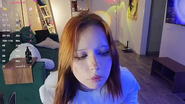 812sunflowerinahat online show from 02.19.26