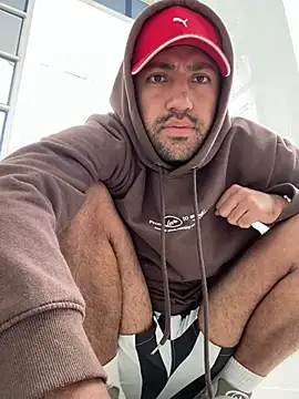 JuanZapata33 online show from 12.10.24