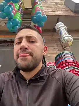 JuanZapata33 online show from 12.17.24