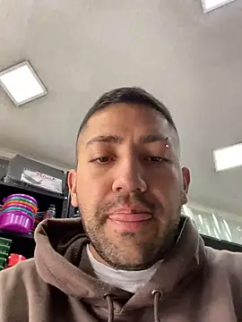 JuanZapata33 online show from 01.27.25