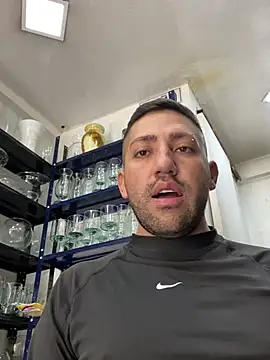 JuanZapata33 online show from 02.14.25