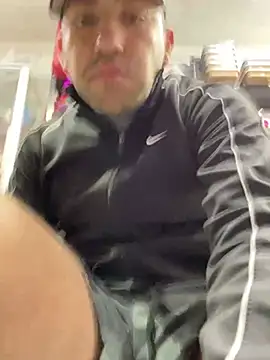 JuanZapata33 online show from 03.11.25