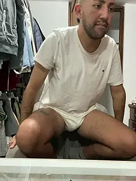 JuanZapata33 online show from 03.20.25