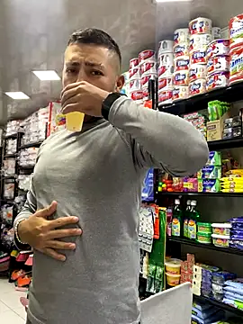 JuanZapata33 online show from 10.03.25