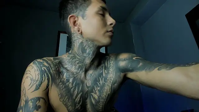 Travistanner 28 online show from 02.26.26