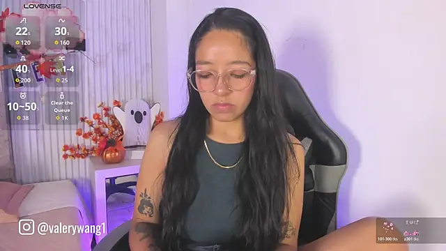 Valery wang online show from 10.22.25