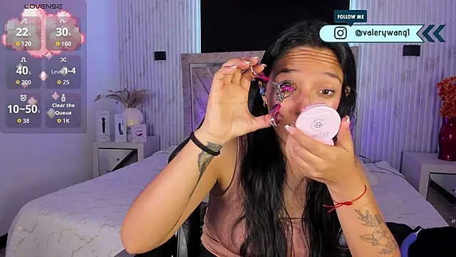 Valery wang online show from 12.15.25