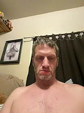 Hornyguynotshy198214 online show from 03.15.26