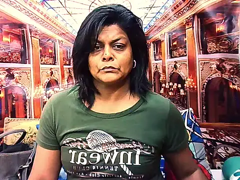 indianCherryPie online show from 11.09.25