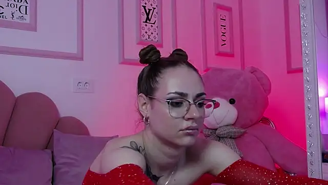 Abby  White online show from 03.18.25