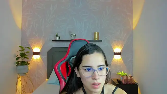 Snapshot of angelica_dymond chatting on 02.27.25 angelica dymond online show from 02.27.25