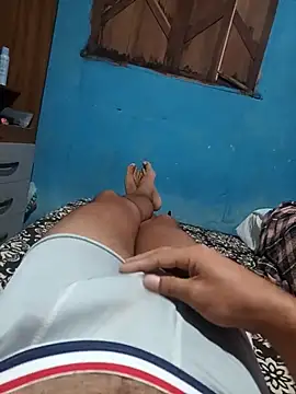 Snapshot of 1995eduardo chatting on 02.25.25 1995eduardo online show from 02.25.25