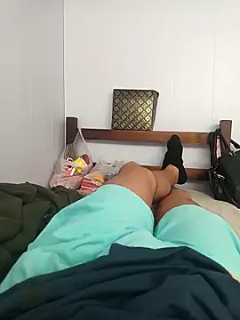 Snapshot of 1995eduardo chatting on 11.09.25 1995eduardo online show from 11.09.25