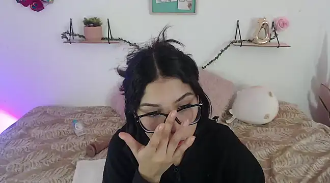 AmberJeong online show from 01.02.25