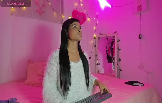 catalina and roger online show from 02.22.25