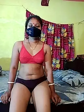 Snapshot of indiancouple09 chatting on 03.03.25 indiancouple09 online show from 03.03.25