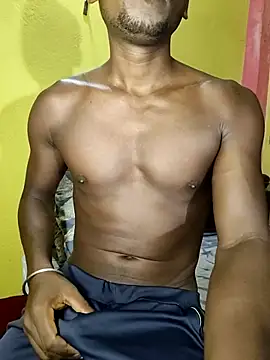 Snapshot of indiancouple09 chatting on 10.06.25 indiancouple09 online show from 10.06.25