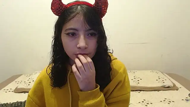 Asuna and Kiirito online show from 03.14.25