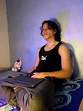 lax777  online show from 10.10.25