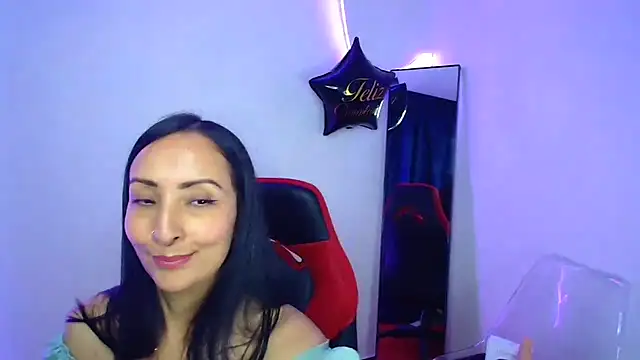 Snapshot of yaralyminjo2 chatting on 03.07.25 yaralyminjo2 online show from 03.07.25