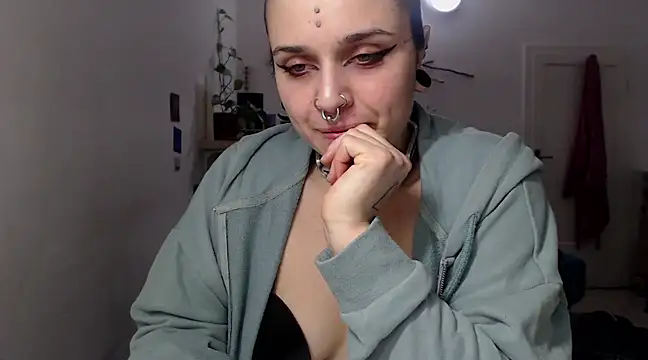 Snapshot of kinkyspirali chatting on 01.29.25 kinkyspirali online show from 01.29.25