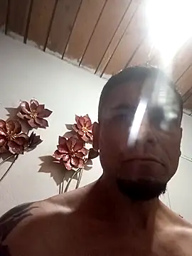 Snapshot of Hot796 chatting on 11.02.25 Hot796 online show from 11.02.25