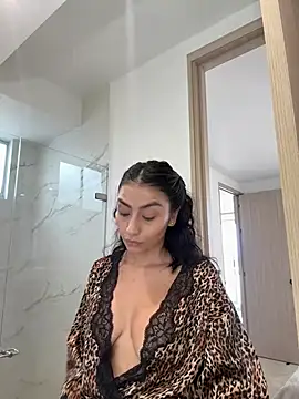 Snapshot of Gia_Ferh chatting on 05.01.26 Gia Ferh online show from 05.01.26