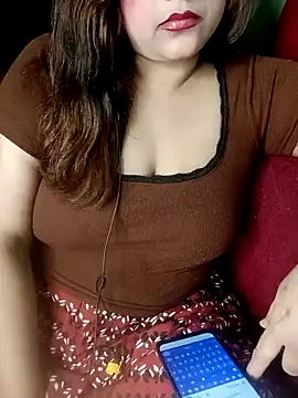 Snapshot of Sexy_Queen6 chatting on 02.28.25 Sexy Queen6 online show from 02.28.25