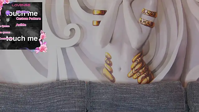 hailey peach online show from 02.02.26