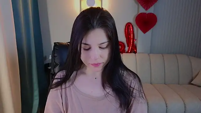 Jenna Adams  online show from 03.12.25