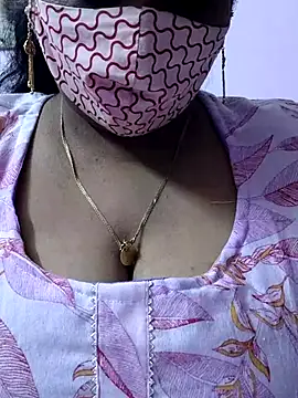 Snapshot of mallu-sumi chatting on 08.05.26 mallu-sumi online show from 08.05.26