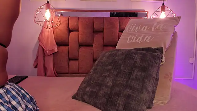 kristakinnky online show from 04.10.26