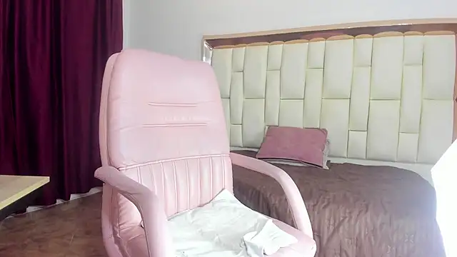  Caroliina online show from 02.23.26