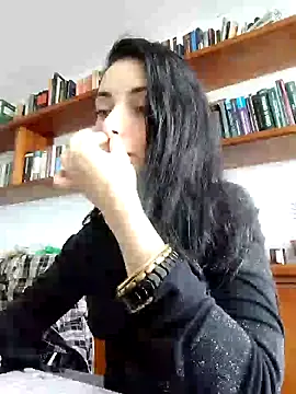 amellie ros online show from 12.03.24