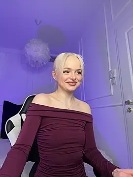 horny blondiee online show from 03.19.25