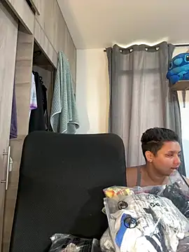 Snapshot of Mabelydani chatting on 06.26.26 Mabelydani online show from 06.26.26