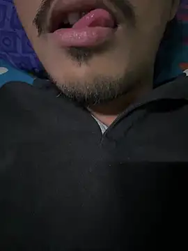 Snapshot of Privateseducer chatting on 02.15.25 Privateseducer online show from 02.15.25