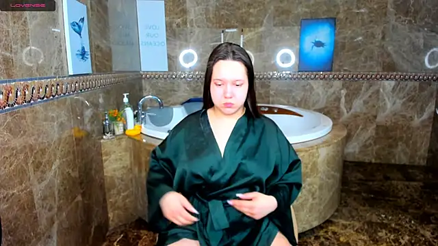 Snapshot of Mira_Karter chatting on 03.16.25 Mira Karter online show from 03.16.25