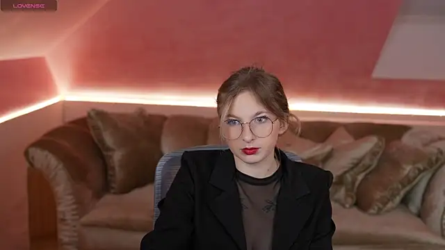 Inessa Song online show from 02.08.25