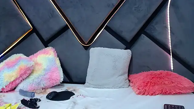 GabrielaDurann online show from 01.30.25