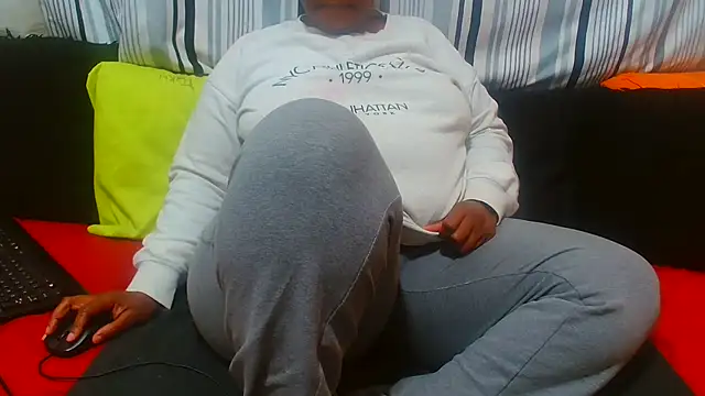 Snapshot of AfricanBigAssxx98 chatting on 06.03.26 AfricanBigAssxx98 online show from 06.03.26