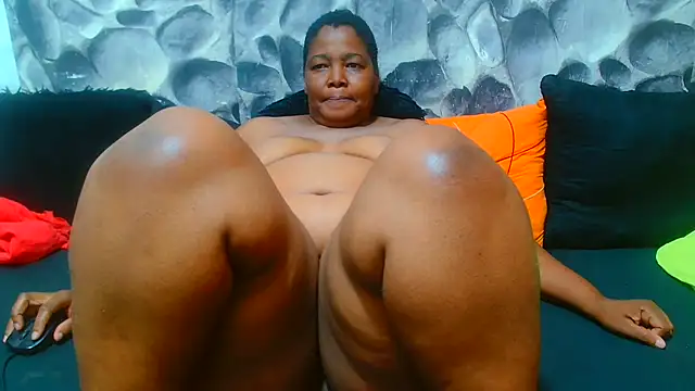 Snapshot of AfricanBigAssxx98 chatting on 07.15.26 AfricanBigAssxx98 online show from 07.15.26