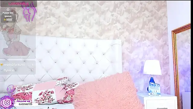 Eliza Thaylor   online show from 01.07.25